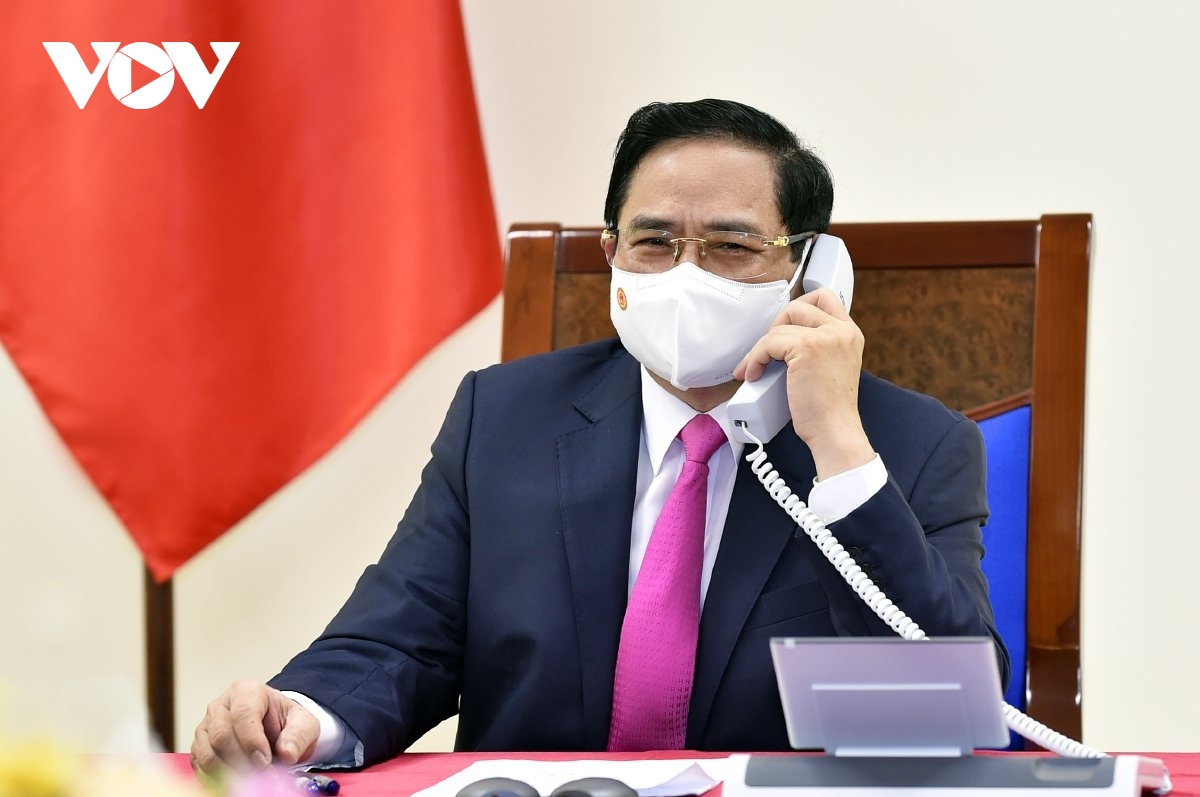 Vietnamese, Japanese PMs elated at flourishing ties